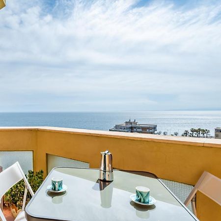 Catania Seaview Apartment With Balcony ภายนอก รูปภาพ