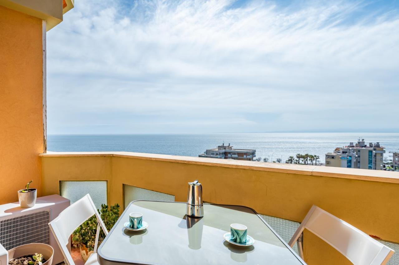 Catania Seaview Apartment With Balcony ภายนอก รูปภาพ