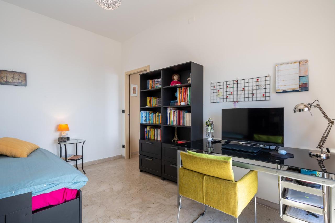 Catania Seaview Apartment With Balcony ภายนอก รูปภาพ